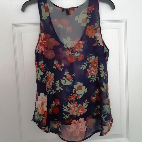 Streetwear Society Sleeveless Navy Floral Sheer Blouse with Buttons - Picture 3 of 4
